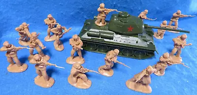 Classic Toy Soldiers WWII / Korean War  Russian T-34/85 Tank W/ Chinese Infantry • $34.95