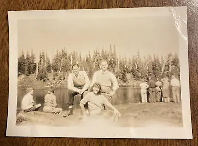 1946 Shadow Lake Mt Rainier Washington WA People Fashion Water Real Photo P3j21 • $11.99