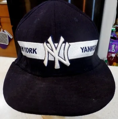 Vintage New Era Cap Men's MLB Team New York Yankees Snap Back Hat • $12.99