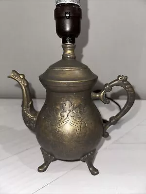 Vintage Brass Or Brass Look Old World Style Teapot Table Lamp. • $17.99