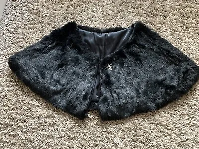 £10.99 • Buy Black Faux Fur Wrap With Diamanté Broach Size S/M
