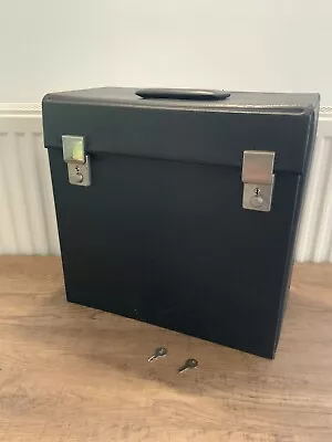 Black Vintage Record Vinyl Carry Case 12  LP  Storage Box . With Keys • £22.06