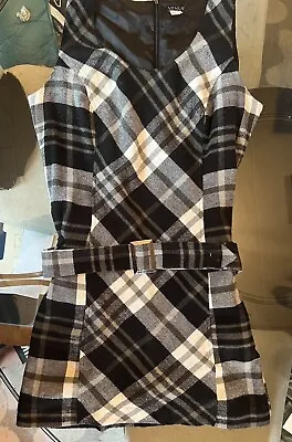 Women’s Size 14 Venus Black/Gray/white Plaid Belted Jumper • £7.71