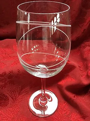 FLAWLESS Exquisite MIKASA CHEERS Twist Swirl Etching TALL White WINE GLASS • $24