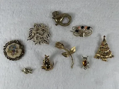 Vintage Lot Of Gold Tone Brooches 9 Giovanni Sarah Cov Avon Gerry’s ALVA Studios • $30