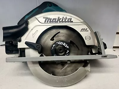 Makita XSH06 36V Brushless 7‑1/4” Circular Saw W/Two 5.0Ah Batts • $126