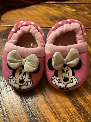 Disney Jr. Minnie Mouse Pink Slippers Size 5-6 Toddler W/ Silver Metallic Bows! • $4.50