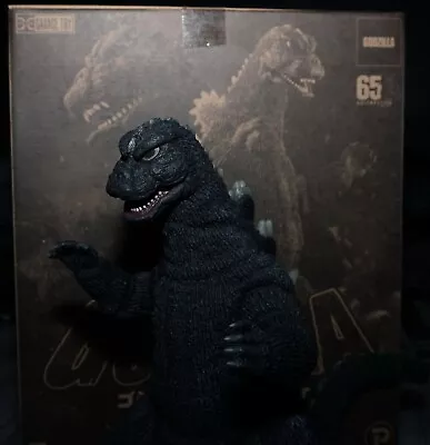 X-Plus Godzilla 1975 Toho 30cm  Series  Luminous Version (light Up) • $330