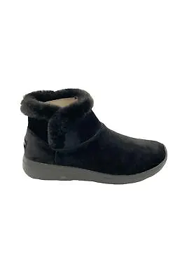 Skechers GOWalk So Soft Velvet Chugga Boots Black • $31.99