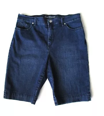 Gloria Vanderbilt Amanda Denim Short's All Around Slimming Effect Size 12 Petite • $14.25