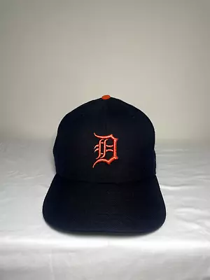 Vintage 2000s New Era Detroit Tigers Fitted Cap Size 7 1/2 • $24.99