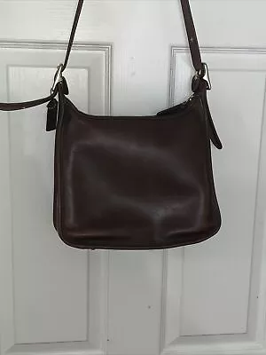 Coach 9966 Hobo Brown Leather Zip Top Crossbody Shoulder Bag Vintage • $70