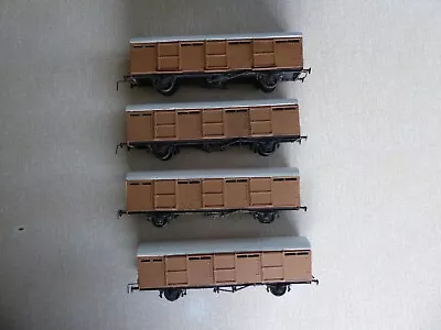 Rake Of 4 LNER CCT Vans Parkside Kitbuilt In Good Condition • £19.99