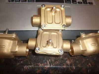 BRASS LOT OF 4 Hot Water?/ Steam?/Solenoid Valve 3/4  SWEAT (ONLY VALVES)NEW • $85