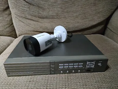 Maplin 4 & 8 Channel DVR WITH 2 Cameras KIT Bargain!! • £20