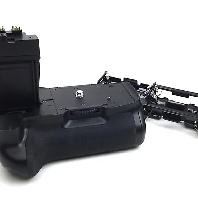 Meike MK-550D Battery Grip For Canon T2i T3i T4i T5i DSLR • $49.99
