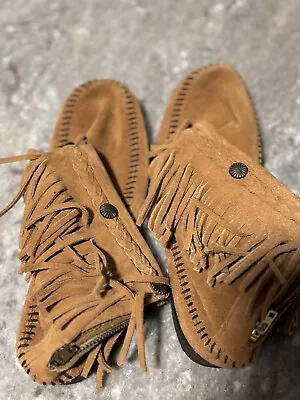 Minnetonka Moccasins Size 7.5 Womens New • $20.50