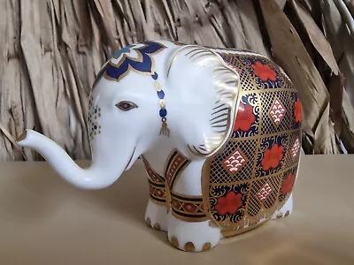 £180 • Buy Royal Crown Derby Bone China ELEPHANT Figurine Paperweight GOLD Stopper MMIII