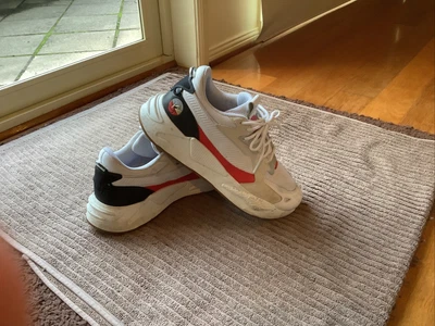 $10 • Buy Mens Puma Sneakers Us 8