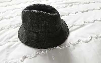 Marks & Spencer Ladies Grey Woolmark Lined Narrow Brimmed Hat Size 7 - 7..5 • £4