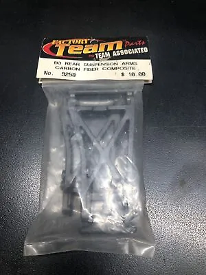 Vintage Team Associated RC10 B3 Rear Suspension Arms Carbon Fiber 9258 RC10B3 • $38.95