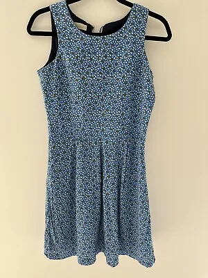 $8 • Buy Pull And Bear Printed Dress Size M 