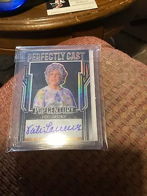 Vicki Lawrence Autographed Card • $22