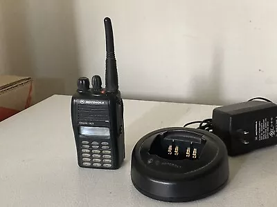 Motorola EX600 XLS UHF 403-470 MHz Radio AAH38RDH9DU6AN W/ Charger • $130