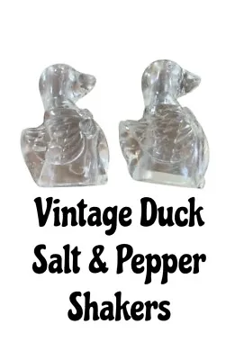 Vintage Duck Salt And Pepper Clear Plastic Shaker Set FREE SHIPPING • $8.95