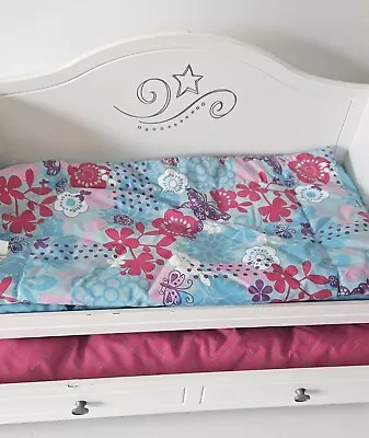 American Girl Trundle Day Bed With Cushions 2015 Cushions 2016 Blanket 2016 • $40