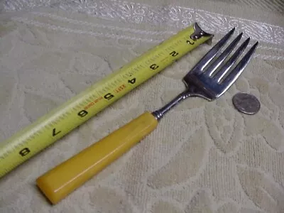 Vintage Specialty/Salad-Serving Fork Kitchen Utensil BUTTERSCOTCH Bakelite Handl • $14.99