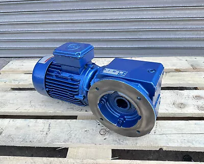 Stober 1.5kW 3-Phase AC Electric Motor Gearbox 170RPM Gear Motor Reducer • £295