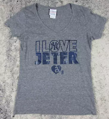 New York Yankees Shirt Women's Small Gray I Love Jeter V-Neck Tee 5th & Ocean • $9.59
