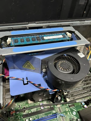 $14.99 • Buy Dell T7500 Memory / CPU Riser Card For Dual CPU +Blower +Heatsink +CPU  -  H236F