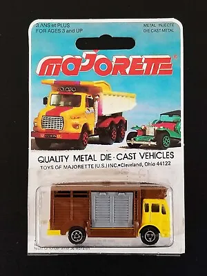 Majorette Betaillere / Mercedes-Benz Horsebox W/ Cattle / #254 / Made In France • $29.95