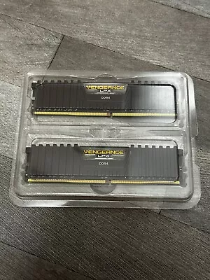 Corsair Vengeance LPX 16GB 2x8GB DDR4 3000 MHZ • £28