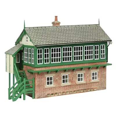 Bachmann Scenecraft 44-187A OO Scale GCR Signal Box Building (Green & Cream) NEW • $155.41