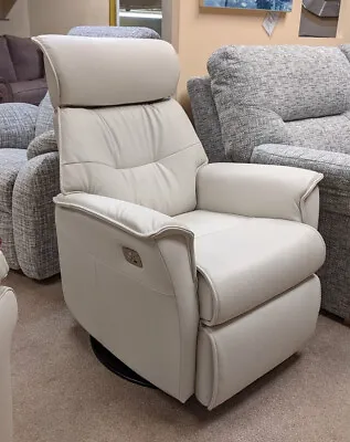 G Plan Malmo Electric Swivel Recliner Chair In Leather - Perfect A1 & Brand New • £1899