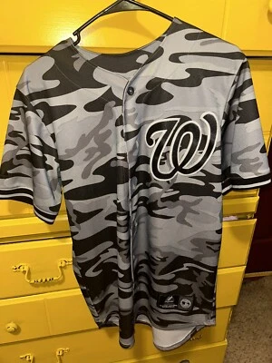 $22 • Buy Adult Small- Majestic Bryce Harper Washington Nationals Jersey