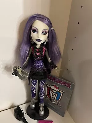 Monster High Dolls Picture Day Spectra Vondergeist Doll Complete • $50