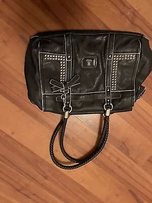 Guess Handbag • $30