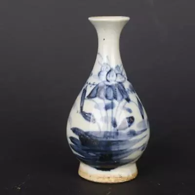 4.4” Chinese Porcelain Ming Blue And White Lotus Pattern Jade Pot Spring Vase • $20