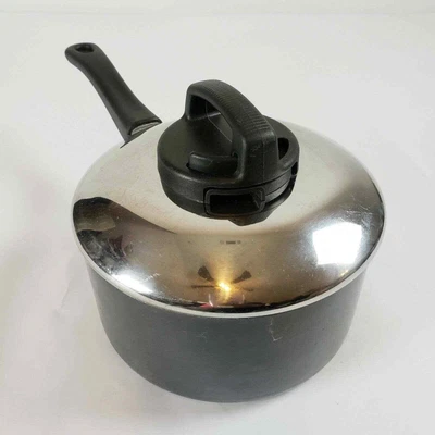 £19.87 • Buy Vintage 2 Qt Meyer Milano Non Stick Cooking Pot Sauce Pan Lid Thermo Vent Knob