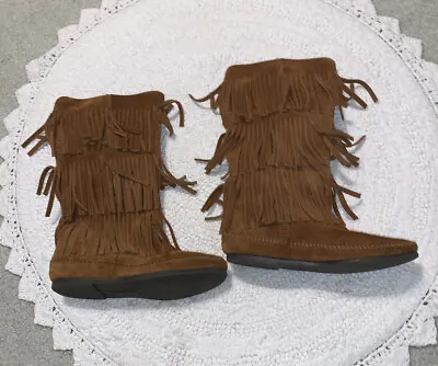 MINNETONKA Suede Moccasin Boots Sz 6 M 1632 3 Layers Fringe Pull On Brown Boho • $22