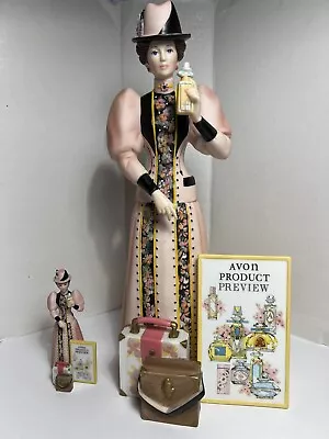 AVON 2004 Mrs. Albee President's Club Sales Award Porcelain Figurine 3 Piece • $20