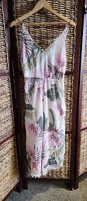 Zulu & Zephyr Stylish Wear Floral Print Jumpsuit Size 10 Women's • $10.49