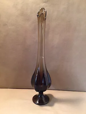 VIKING EPIC 6 PETAL *SMOKE BROWN* GLASS FOOTED 20.25”SWUNG VASE W/LABEL MCM *GC* • $289