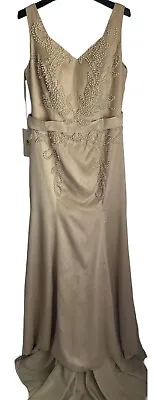 Mother Of The Bride Dress Wedding Gown Pearl Beaded Champagne Beige Train Sz 16 • $149.99