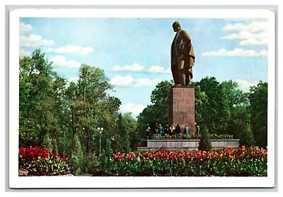 Shevchenko Monument Kiev Ukranian Republic UNP Continental Postcard O21 • $5.95