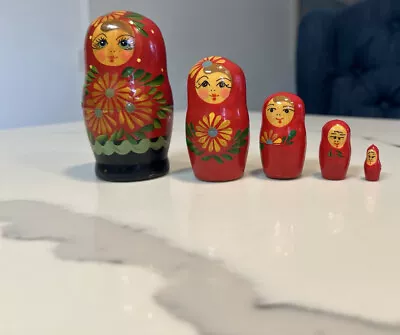 Set Of 5 Vintage Wood Matryoshka Nesting Dolls Hand Painted Decor • $12